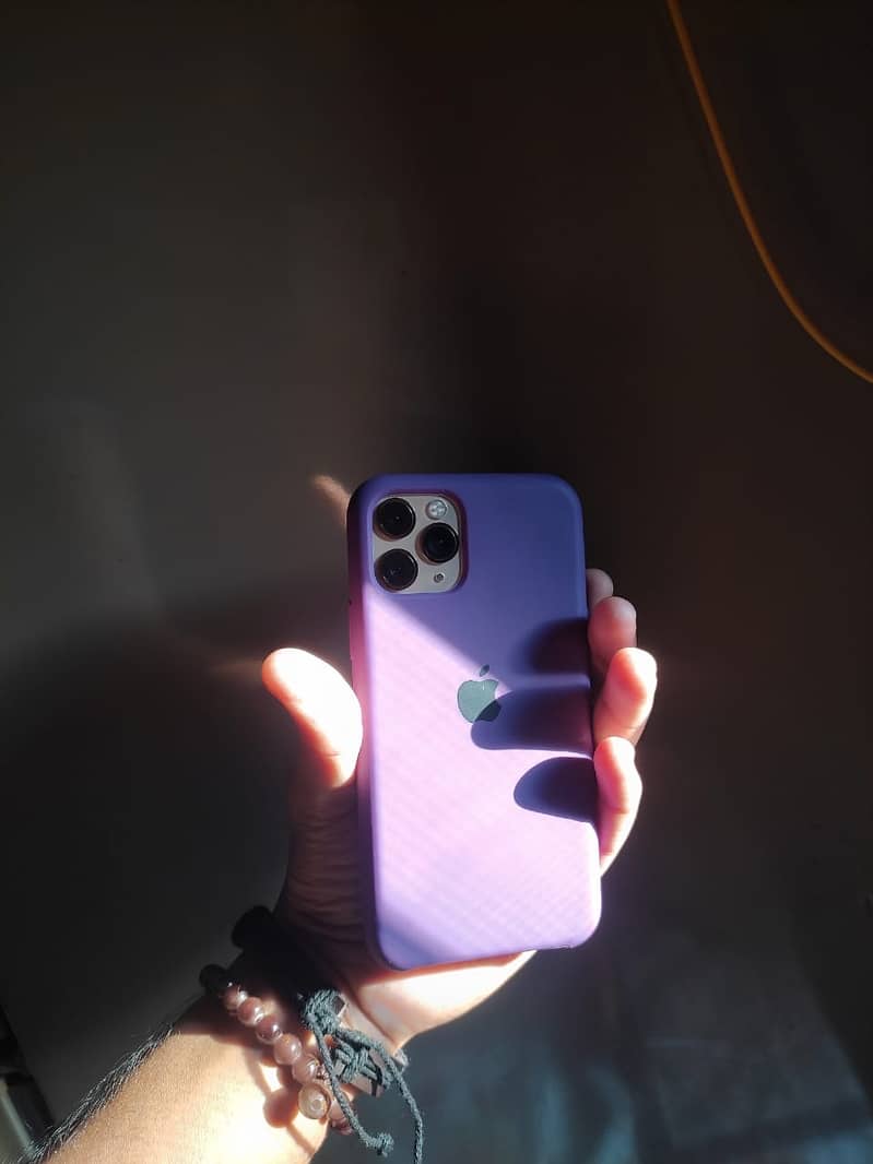 Iphone 11 pro Official PTA APPROVED 3