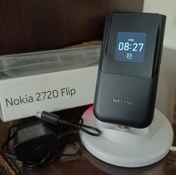 MICROSOFT NOKIA - 2720 FLIP 4G 18