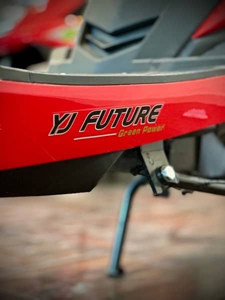 YJ Future Electric Bike Azadi Model 4