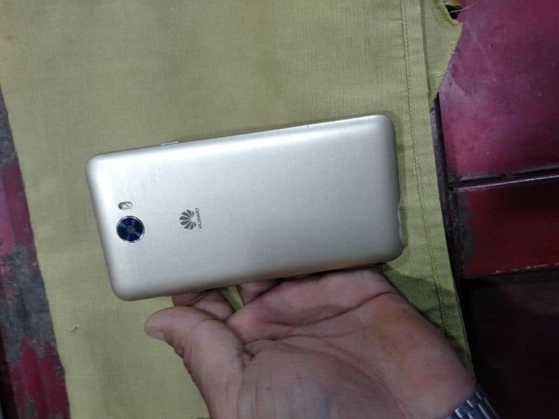 Huawei model u29 ram 1GB ROM 8GB software problem hai chalta nahi 3