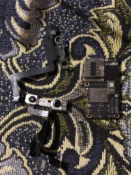 iphone 11pro 64gb non pta board with face rate fix 1