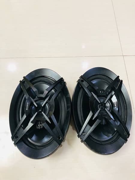 Sony xplod original speakers in good condition 1