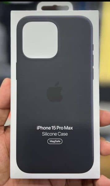 iphone 15 pro and 15 pro max cases 1