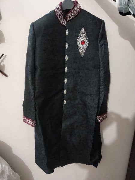 Dulha ki Sherwani + Matching Khussa & Kullah 0