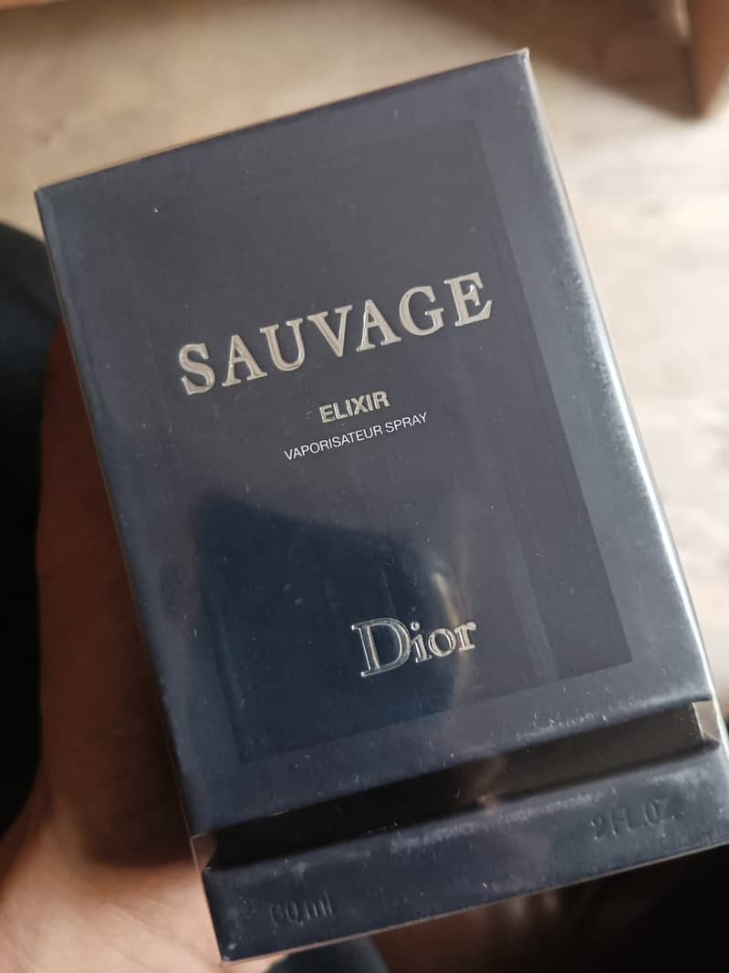 Sauvage_Elixir_100% Original 60 ml Perfume Box Packed 2