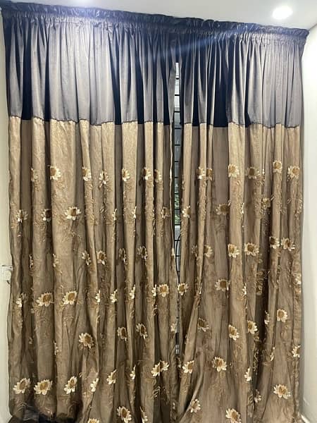 4 x curtains 2