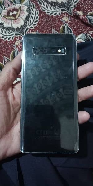 Samsung S10+ 4