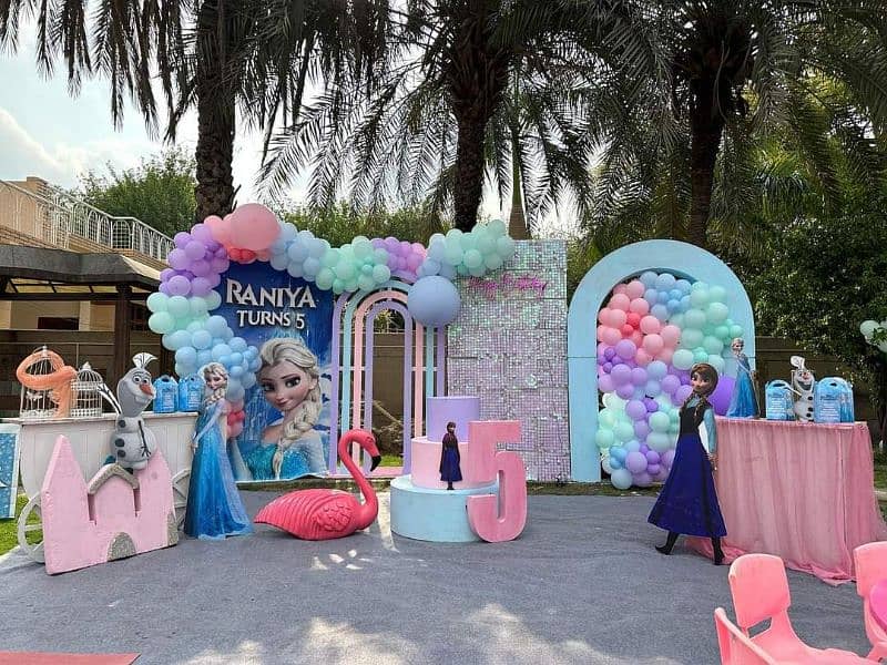 Birthday parties decoration Magic puppet show balloons jumping castle 1