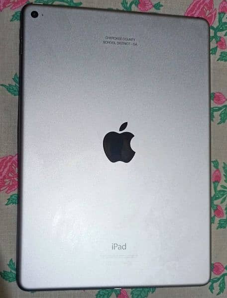 Apple Ipad Air-2, 16GB with Strong Ipad Cover - Price Negotiable 2