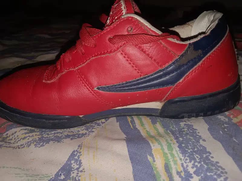 Sale of Jogars for Kids , Red colour WITH WELL CONDITION 2