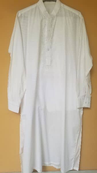 Shalwar kameez in good condition. O3244833221 0