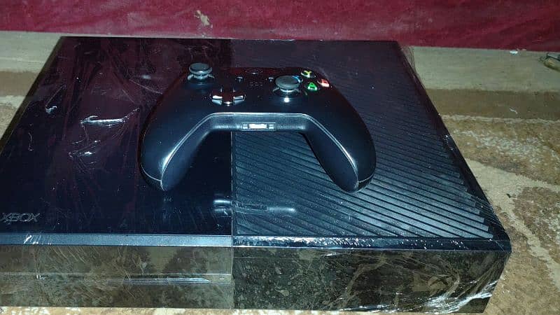 Xbox one 10/9 condition 1 wireless controller 3