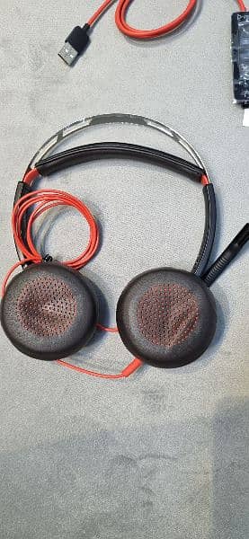 Plantronics Blackwire C5200 headset/ headphones new 1