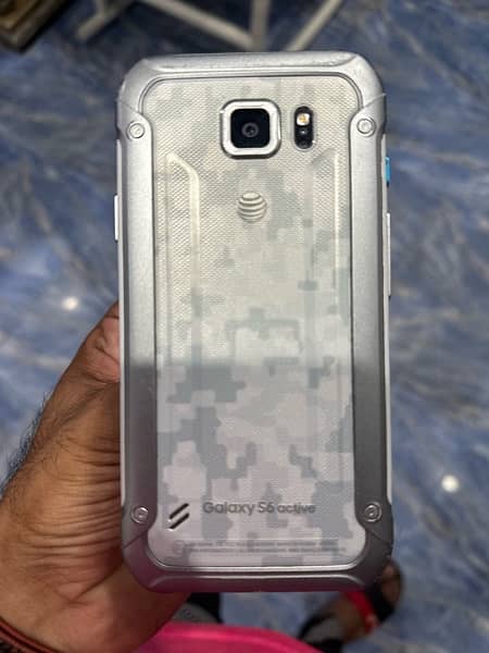 Samsung S6 Active 3/32 Waterproof Rugged Phone 0