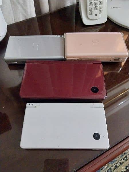 Nintendo DS XL / DSi / DS Lite 4