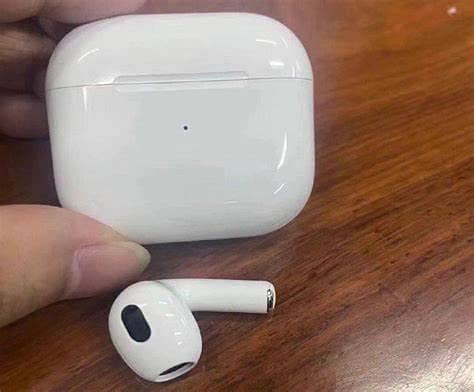 Airpods 2 / 3 / Pro / Pro2 2nd Generation ANC Air pods White Black Gen 16