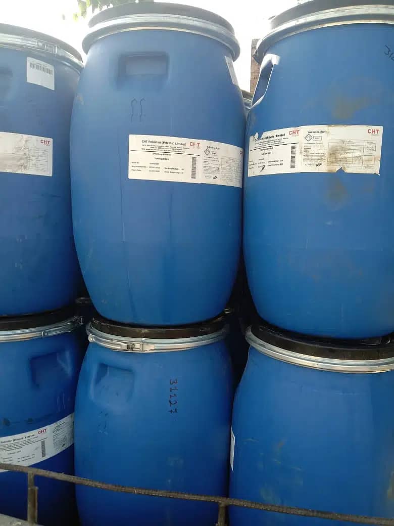 ACITIC ACID/PVA/DOP/WHITE OIL/NITRIC ACID METHA SODA cleaning Services 10