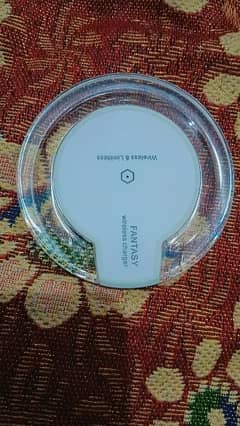 Fantasy wireless charger 0