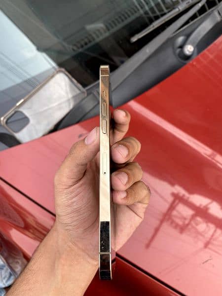 Iphone 12 Pro Max 128 GB Gold PTA Approved -  0,3,0,0,7,1,0,4,4,9,5 6