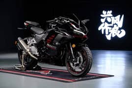 Ducati 250cc single cylinder air cool better than Yamaha R1