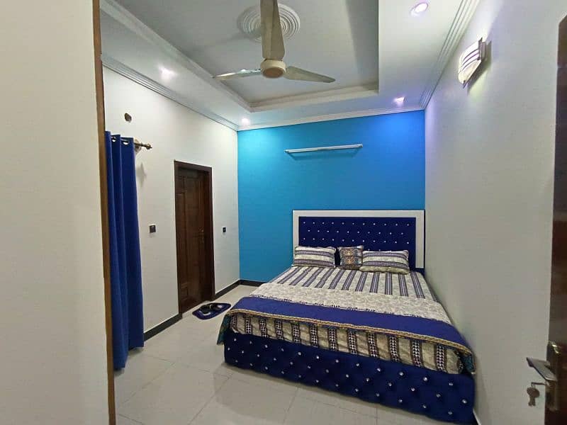 G 13 Exclusive  guest House for per day, weekly, monthly family Stays 6