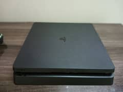 PS4 Slim