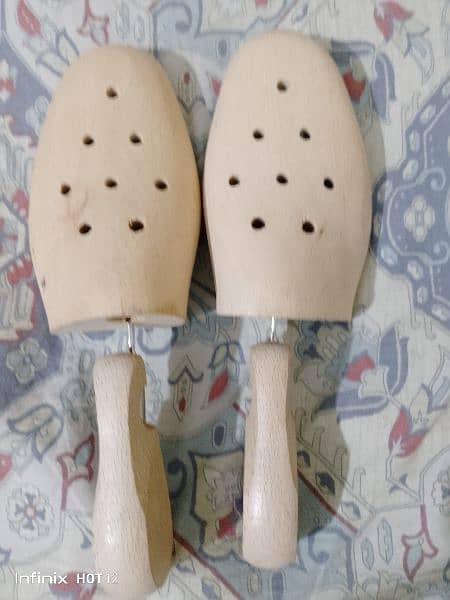 shoetrees 1