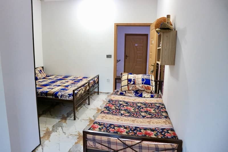 Delight Girls Hostel Fully Furnished Rooms on sharing basis 3