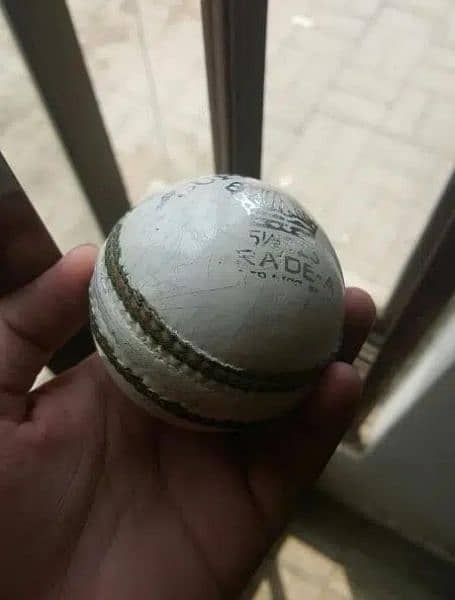 Cricket Ball signed by Shoaib Akhter 3