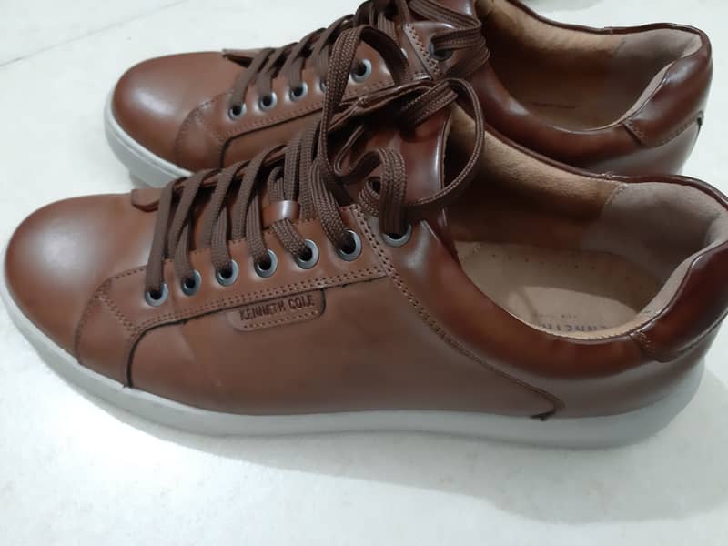 Kenneth Cole New York Size 10.5 US Sneakers- Liam Leather Sneaker 1