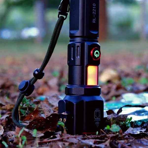 Powerful 2-in-1 Emergency Flashlight & Charging Bank with 1KM rang tor 4