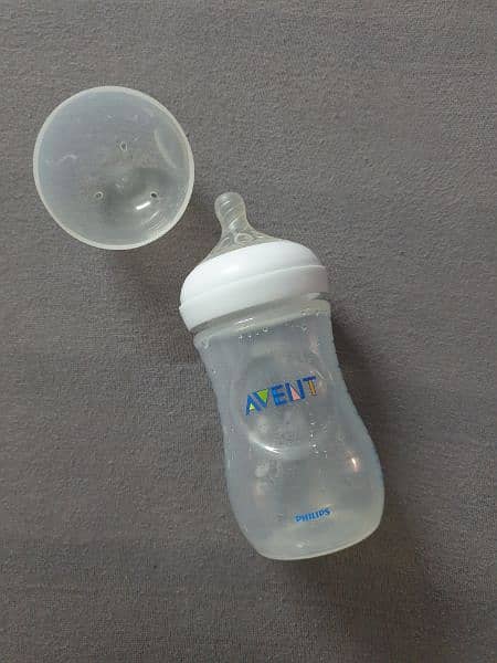 Avent feeder by Philips (imported) 1