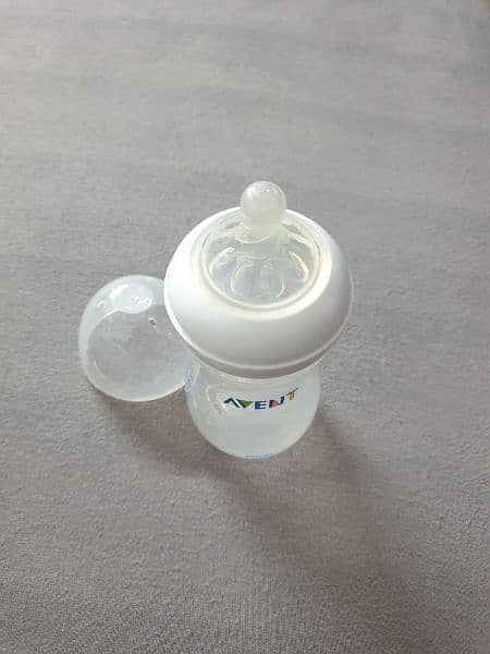 Avent feeder by Philips (imported) 2
