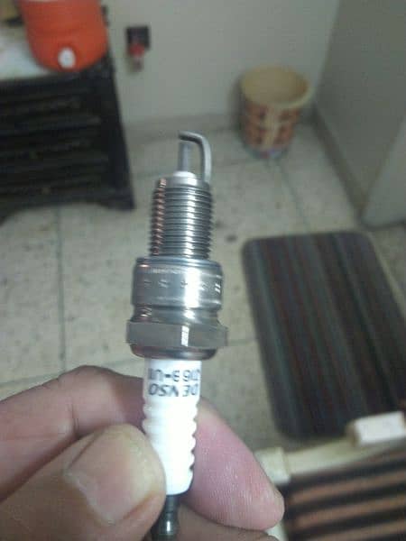 Denso Spark plugs ( J16B-U11 ) 1