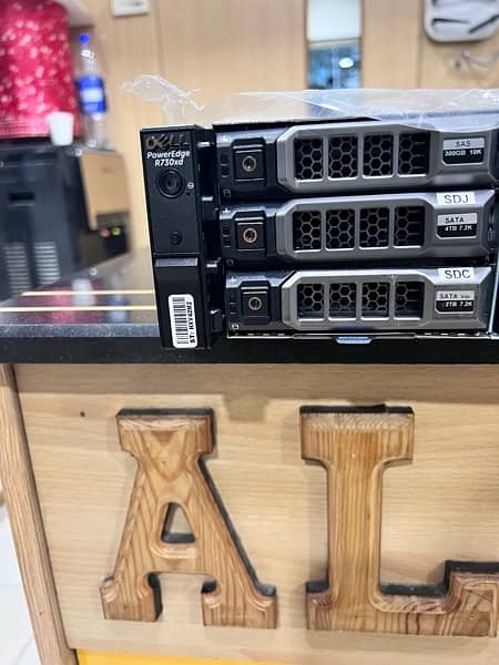 DELL POWEREDGE R730 XD 3.5” 12 bays SERVER 1