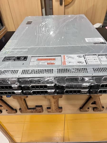 DELL POWEREDGE R730 XD 3.5” 12 bays SERVER 2