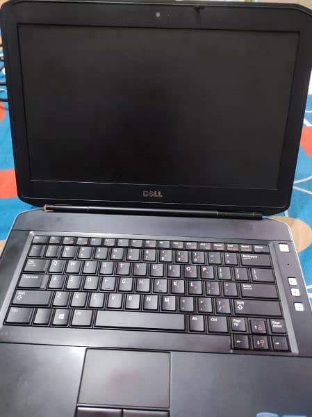 Del Laptop core i7  for sale 1