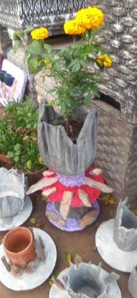 indoor and outdoor pot for falwer