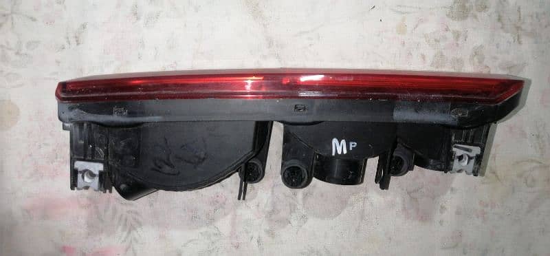 Suzuki Alto left Side  back light New dead final price 2