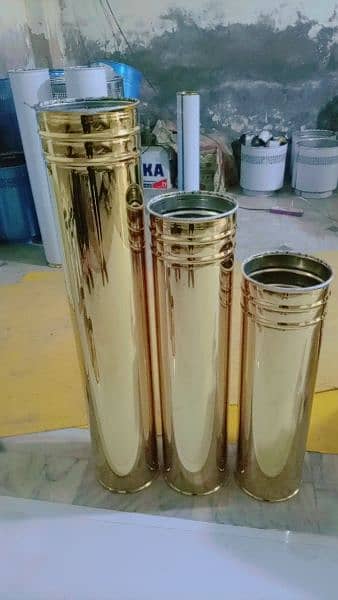 Golden Stainless Steel Table Vase Avalaible 4