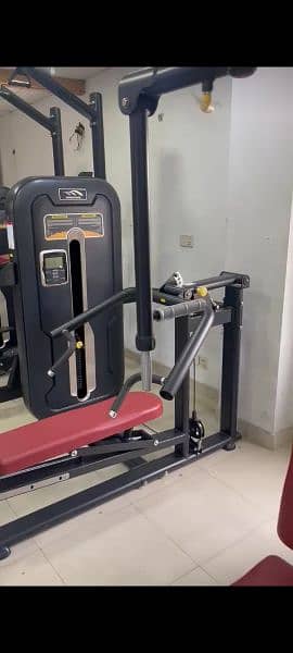 Branded Precor, Lifefitness, Startrac, MBH commercail gym equipments 10