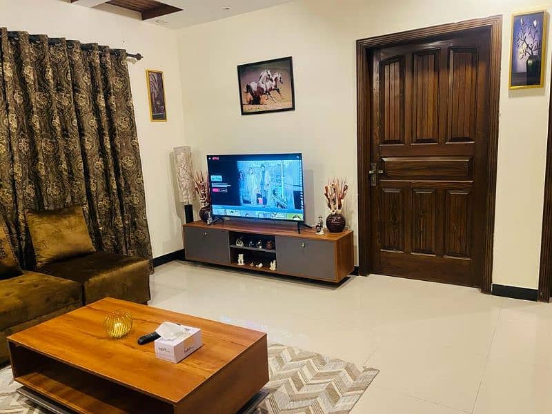 studio/one/two bedroom apartment for rent daily,weekly & monthly basis 5