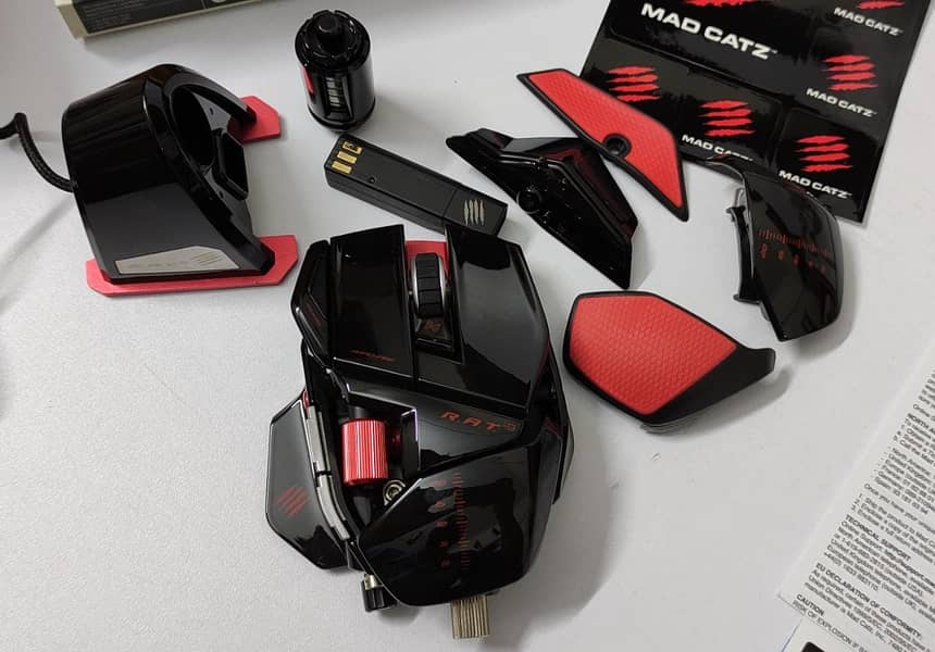 Mad Catz (R. A. T. ) RAT 9 Premium Mechanical Wireless Gaming Mouse 4