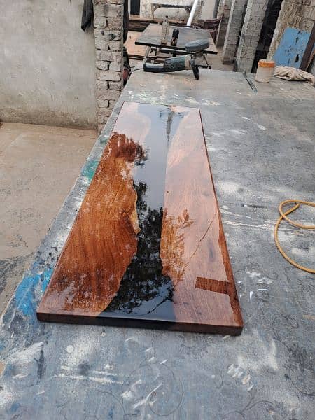epoxy resin dinning table, coffee table,contact 033.287. 098.77 2