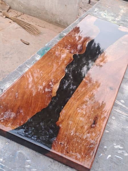 epoxy resin dinning table, coffee table,contact 033.287. 098.77 6