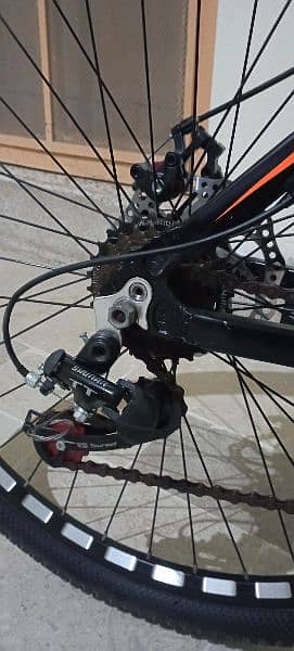 SPEEDO ROAD BICYCLE (3×7) Gears only 18 days used. 9