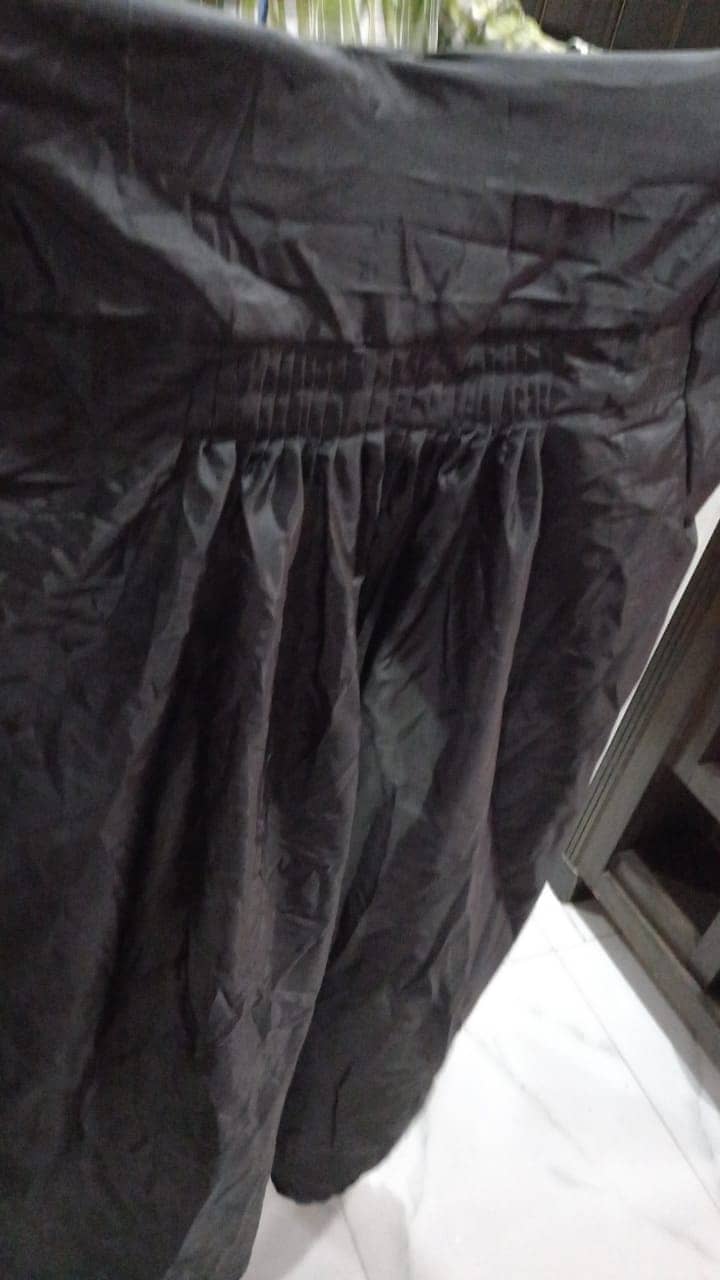 Graduation Gowns for Rent or Sale - Lahore, Pakistan 3