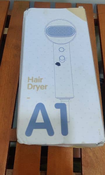 Xiaomi Showsee Hair Dryer. 14