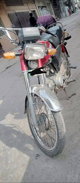 Honda CD 70 bike for sale. 6