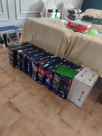 ps4 pro with complete box